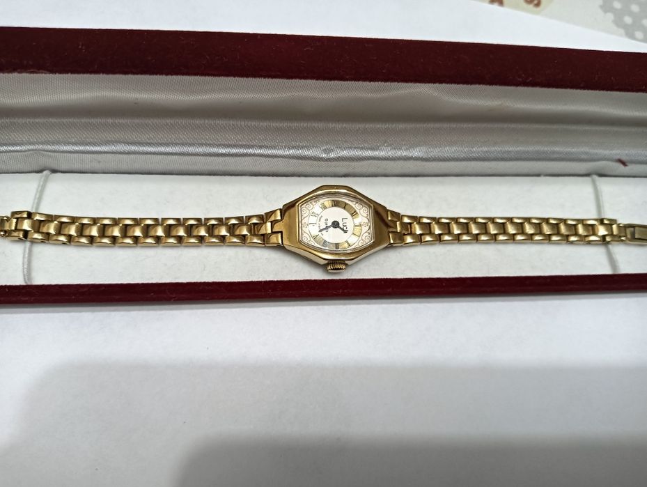 Часы женские СССР