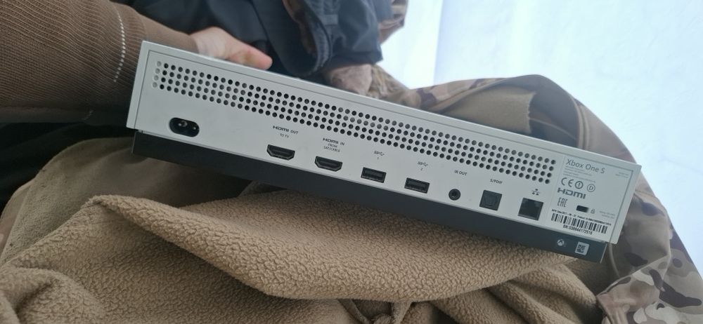 Прадом Xbox one s 150000