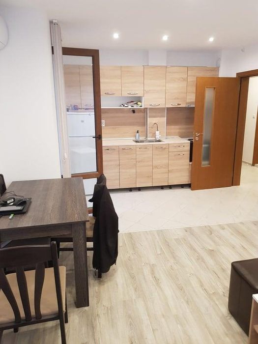 Дава се под наем Тристаен апартамент в Варна, Победа - 70 кв.м за 548.25 € - Снимка #1