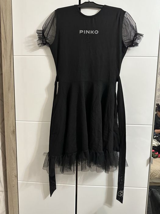 Продават се размер с/м