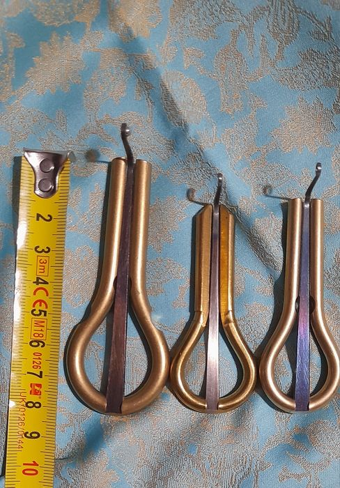 Дръмба, дръмбой, бръмбазък, варган, комуз, jew's-harp