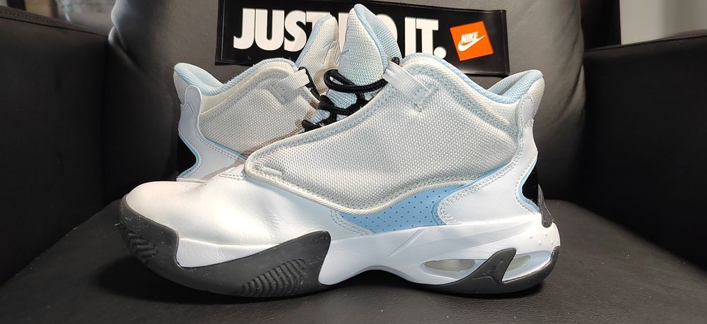 Nike Air Jordan Aura 4, номер 38
