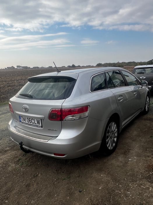 Vand Toyota Avensis
