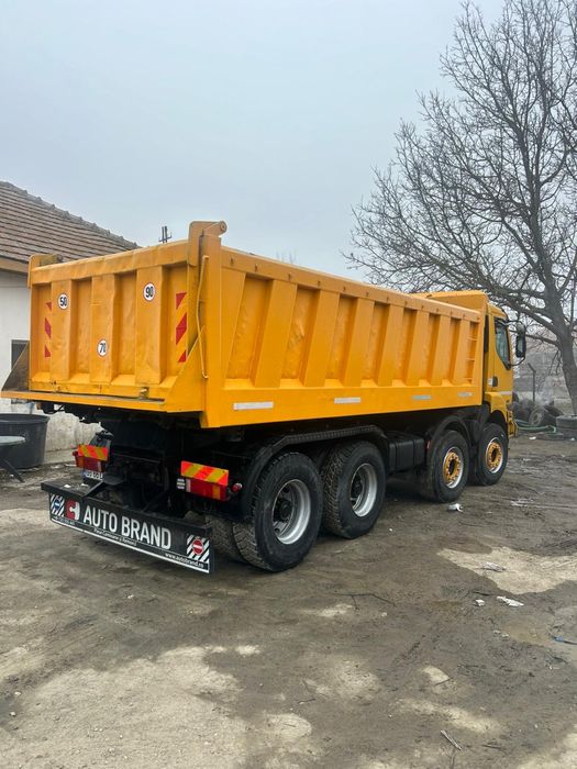 Autobasculanta RENAULT KERAX 8x4 {trakker }