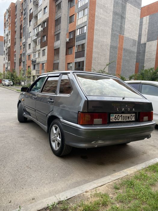 Авто Ваз 2114 LADA