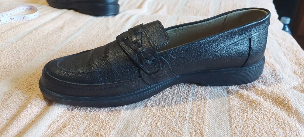 Pantofi bărbătești