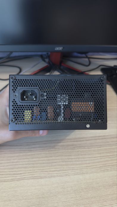 Блок питания Chicony 500W (D19-500P1A)—рабочий.