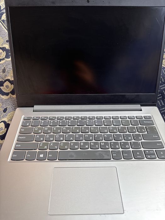 Ноутбук Lenovo, без зарядного устройства