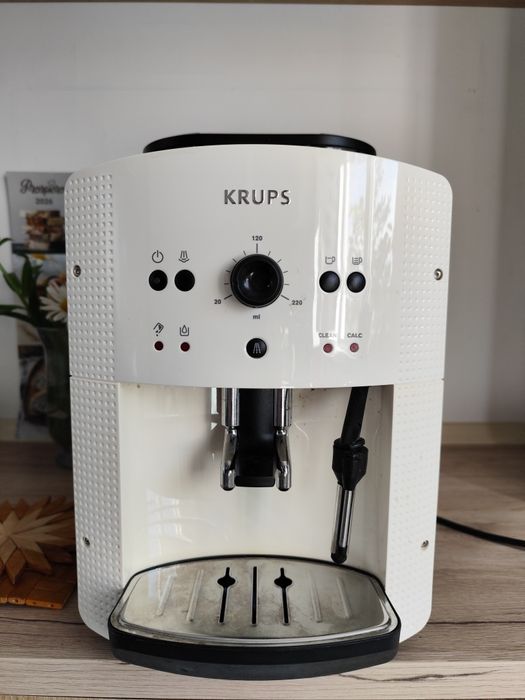 Espressor KRUPS  EA8105