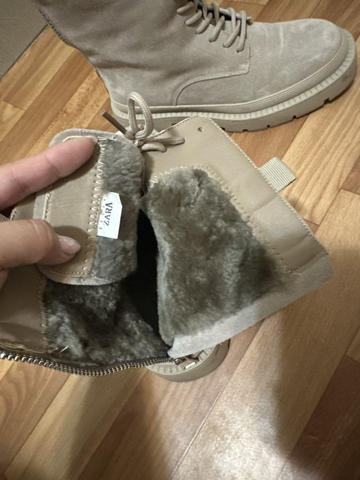 Стильные зимние ботинки ZARA