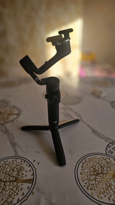 Продам DJI Osmo mobile 6