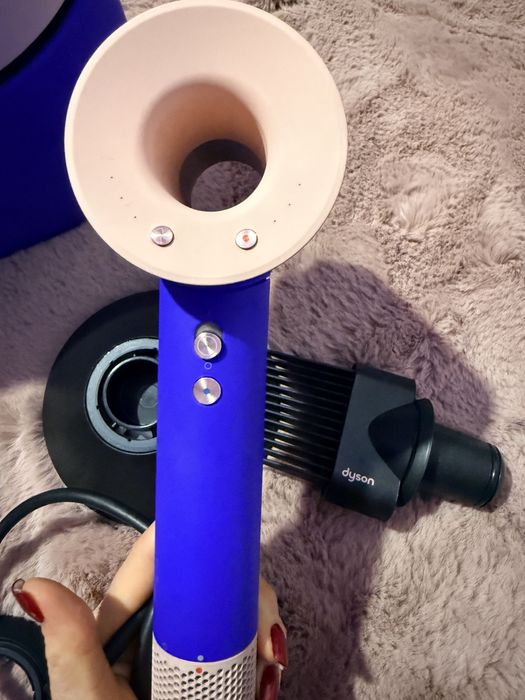 Vand Uscator de par Dyson