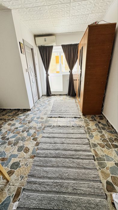 De inchiriat garsoniera zona Bârcă sector 5