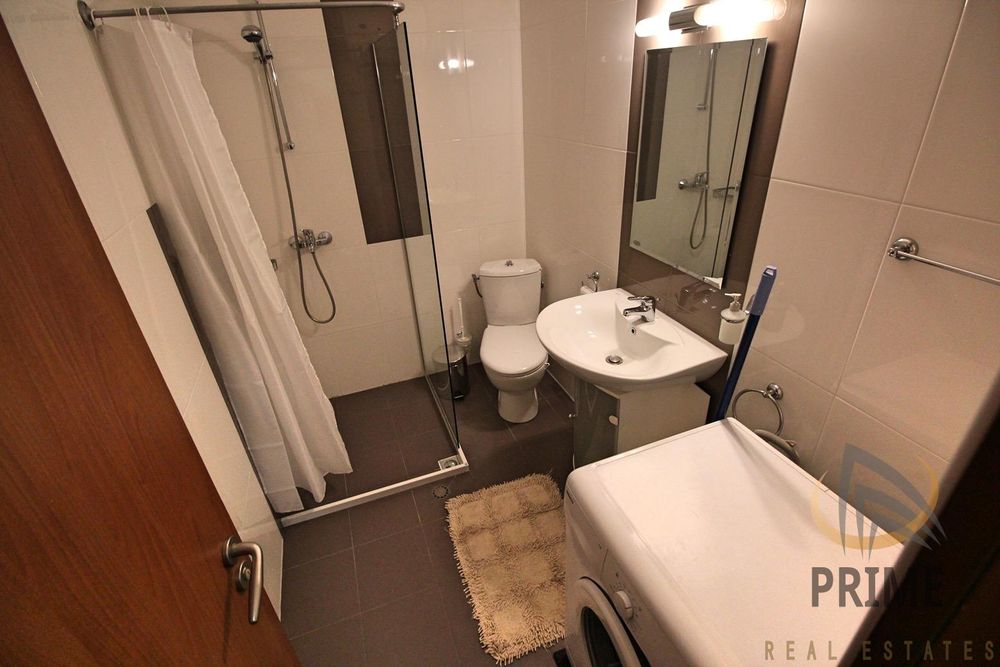 Дава се под наем Двустаен апартамент в Бургас, Лазур - 86 кв.м за 510 € - Снимка #6