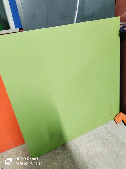 Продам кафель, керамогранит.