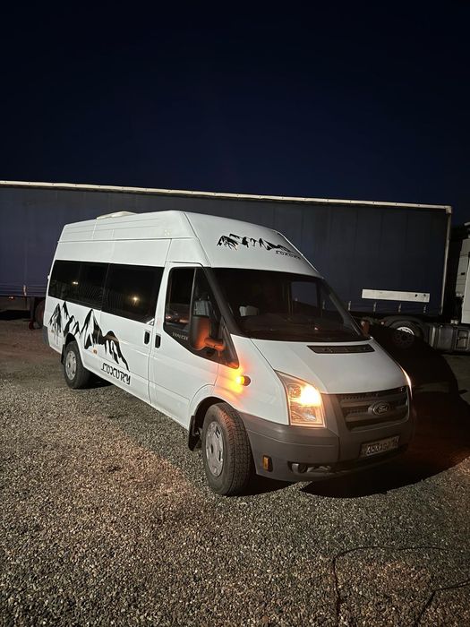 Продам микроавтобус Форд Транзит 2010