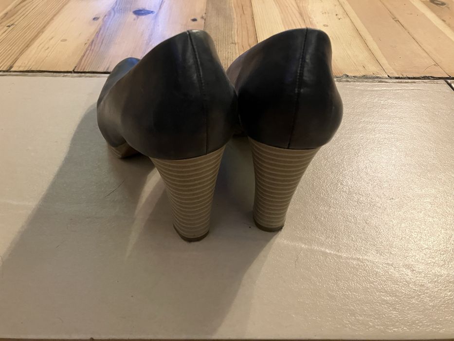 Дамски кожени обувки Minozzi