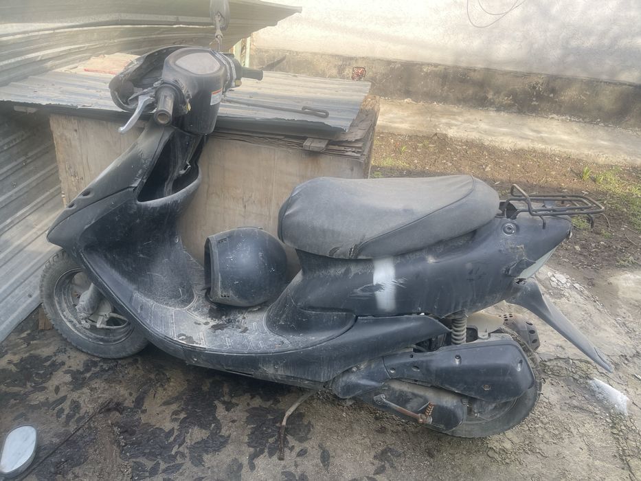 Продам черный мопед.