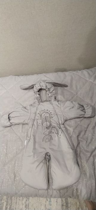 Продам детский комбез