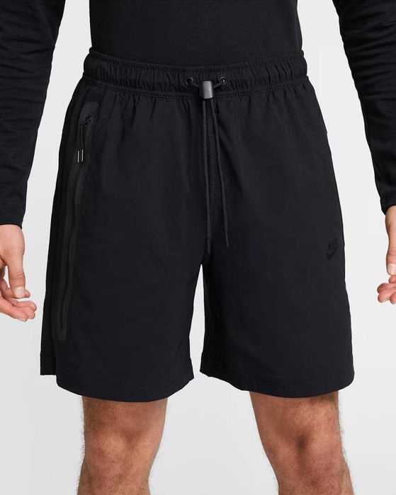 Nike Tech WOVEN Short