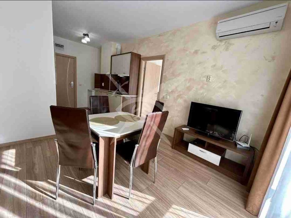 Продава се Двустаен апартамент в к.к. Слънчев бряг - 58 кв.м за 897 €/кв.м - Снимка #5
