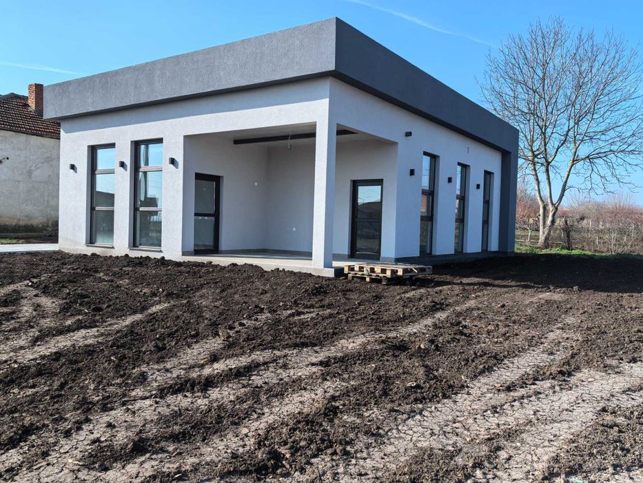 Продава се Къща в Ямбол, Зорница - 110 кв.м за 1682 €/кв.м - Снимка #9