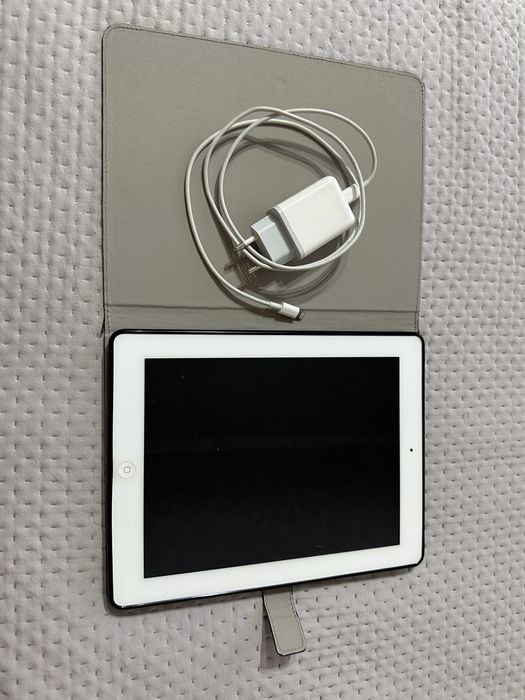 iPad 4 64GB Cellular