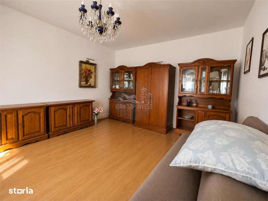 Casa individuala 5 camere 2 bai teren 545mp - Lupeni
