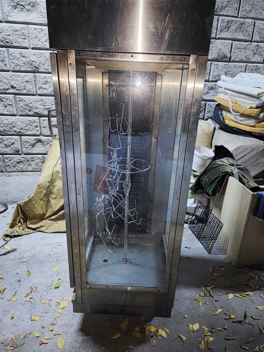 Продам Грильницу куры гриль электрическая