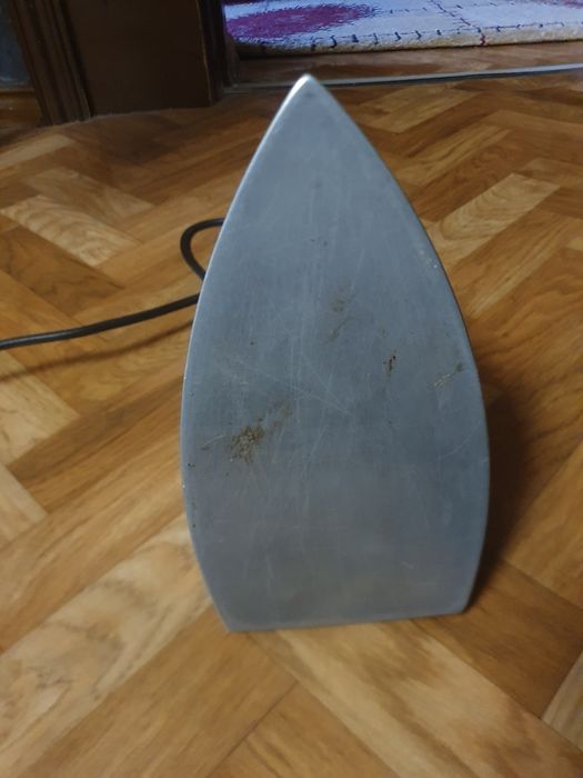 Продаются 3 рабочих утюга