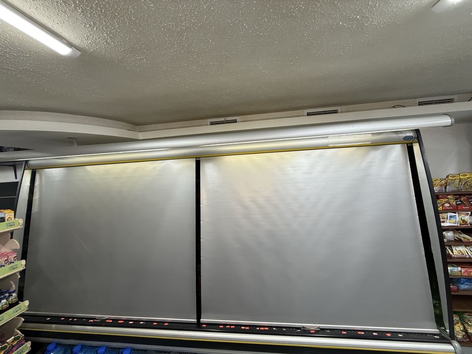 Хладилна витрина