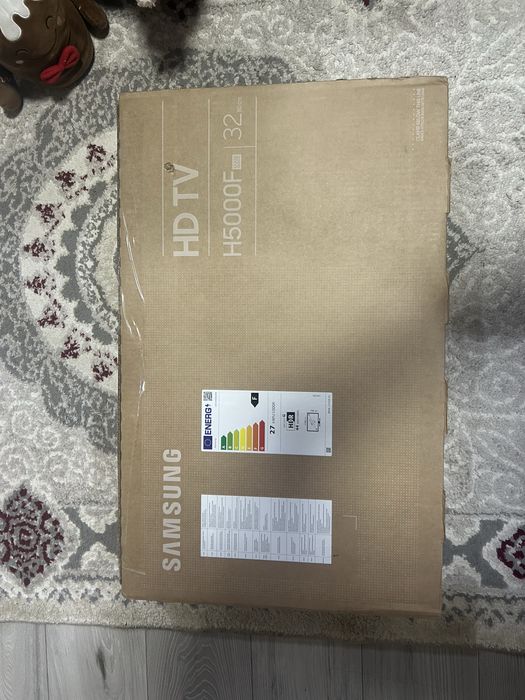 vand televizor samsung 32 inch 80 cm HD TV H5000F