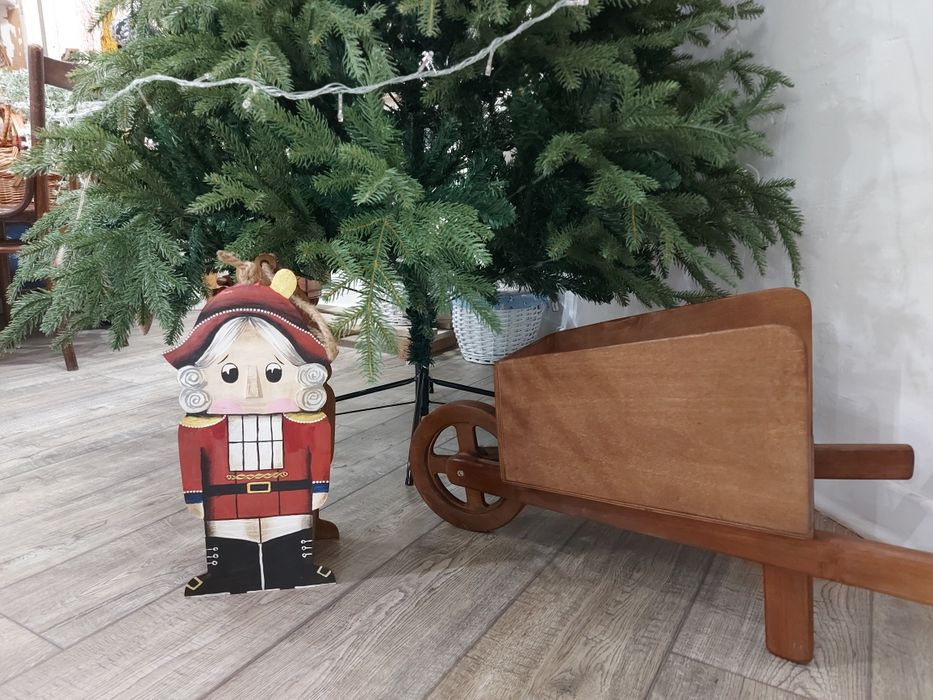 Декор игрушки из дерева