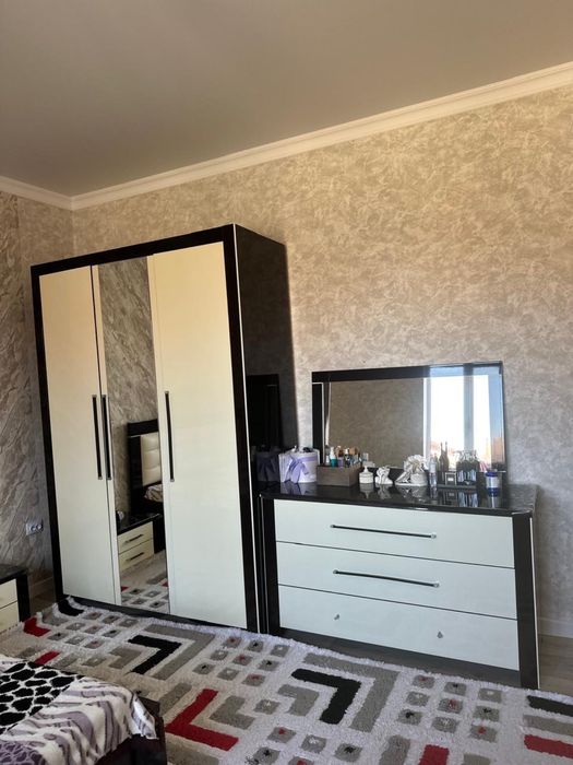 Спальный гарнитур