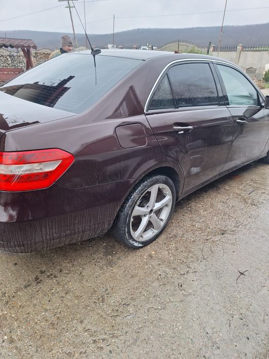 Mercedes E Class 220 2010 Avangard Bot parte fata Capota Bara Tragar Far Set Stanga dreapta Aripa Cutie Automata 2.2 Euro 5 OM651 Use Portiera Planse