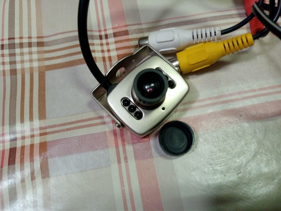 Продам видео камеру