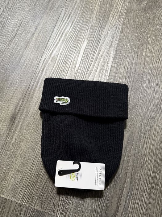 Caciula Fes Lacoste noua/new unisex