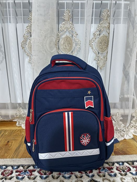 Сумка школьная эвропейская стиль качество супер