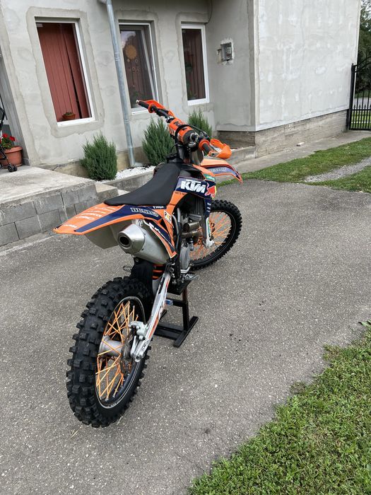 Se vinde KTM 250 SX-F, anul 2016!!
