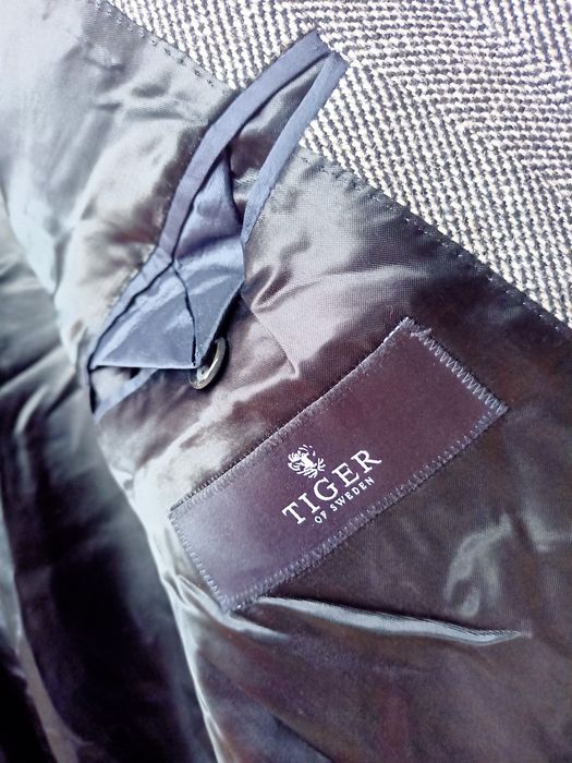 вълнено палто Tiger of Sweden