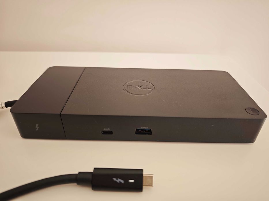Докинг-станции Dell WD19tbs 180W, WD15 130W, wd15 180W