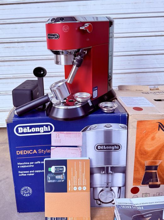 Кафемашина DeLonghi Dedica