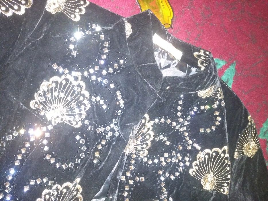 Buxariski . Yap yangi umuman kiyilmagan