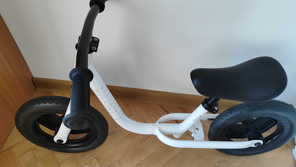 Детско баланс колело RUNRIDE 100, 10 инча бяло/черно