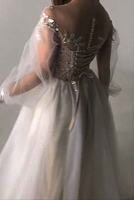 Продам свадебное платье