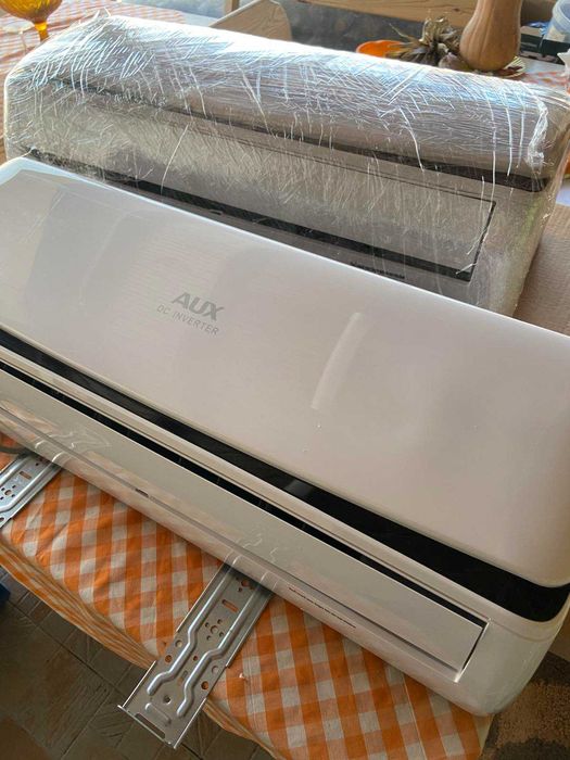 Климатици AUX - 2 броя