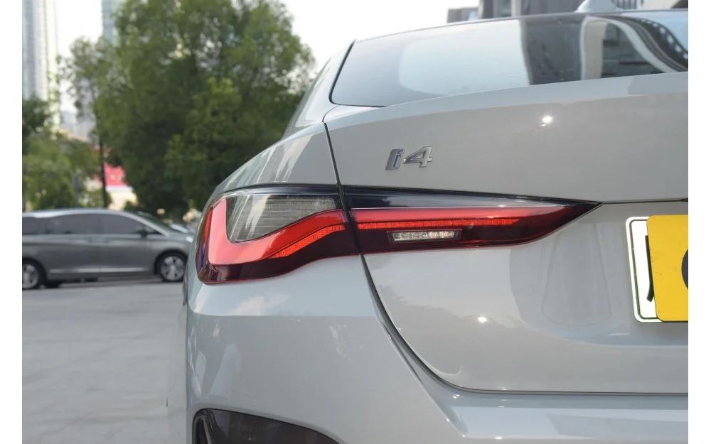 BMW i4 eDrive 40 под заказ от Terra Auto