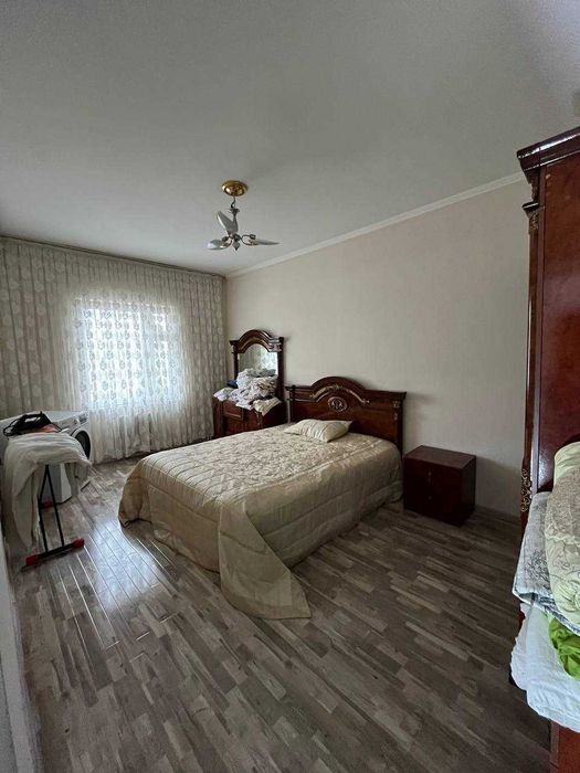 продайоться 5 ком квартира