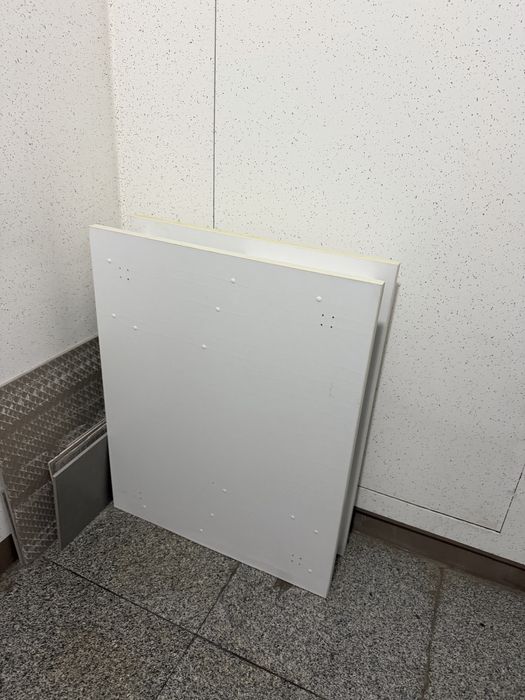 Отдам журнальный столик