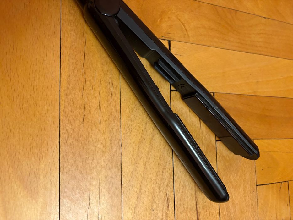 Преса за изправяне rowenta